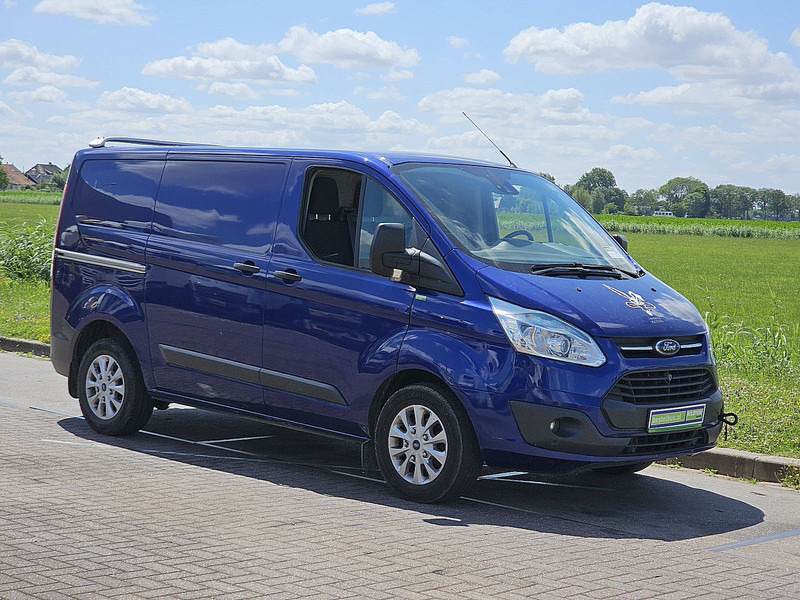Ford Transit Custom 2.2 ac - فان المدمجة: صورة 5 Ford Transit Custom 2.2 ac - فان المدمجة: صورة 5
