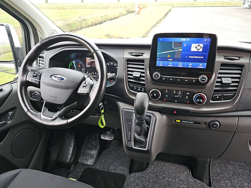 Interior photo 1: Ford Transit Custom  L1 Benzine-Hybride ! Ford Transit Custom  L1 Benzine-Hybride !