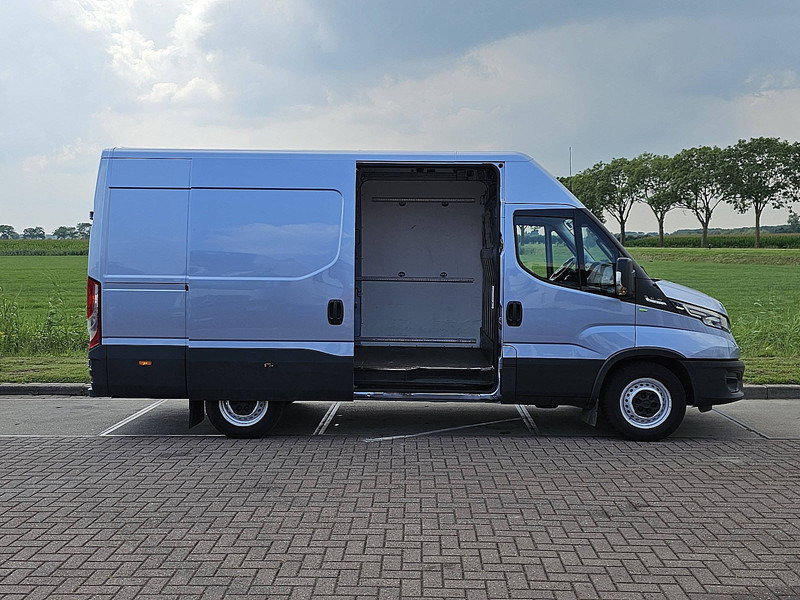 فان Iveco Daily 35 S: صورة 12
