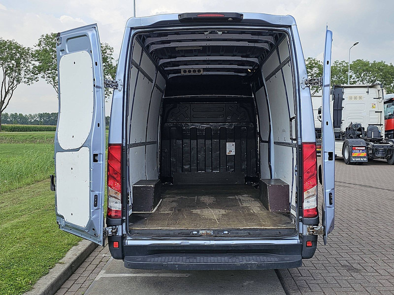 فان Iveco Daily 35 S: صورة 11