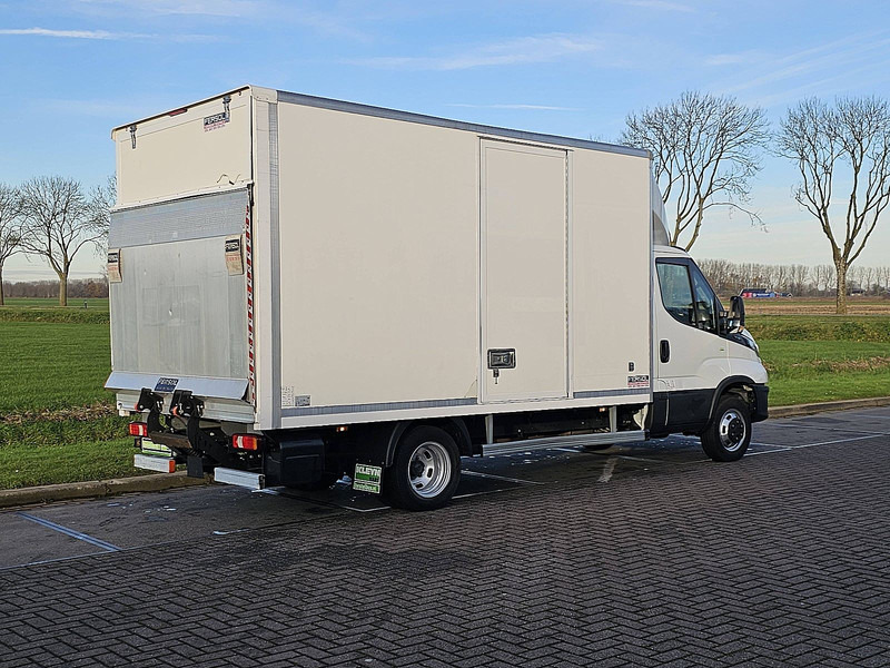 Iveco Daily 35C16 Bakwagen Laadklep ! - شاحنة مغلقة الصندوق: صورة 3 Iveco Daily 35C16 Bakwagen Laadklep ! - شاحنة مغلقة الصندوق: صورة 3