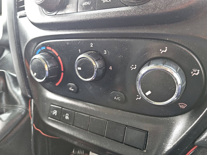 فان Iveco Daily 35S14 L1H2 Airco Euro6: صورة 10