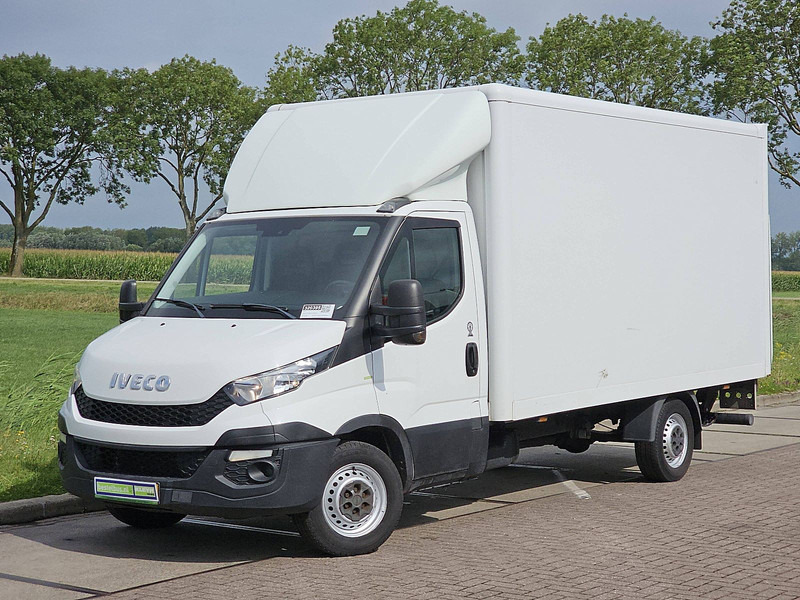 Iveco Daily 35S15 Bakwagen Laadklep! - شاحنة مغلقة الصندوق: صورة 2 Iveco Daily 35S15 Bakwagen Laadklep! - شاحنة مغلقة الصندوق: صورة 2