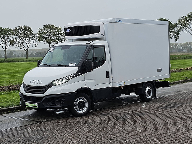 Iveco Daily 35S16 Bakwagen Koel/Vries - شاحنة مُبرّدة للتوصيل: صورة 2 Iveco Daily 35S16 Bakwagen Koel/Vries - شاحنة مُبرّدة للتوصيل: صورة 2