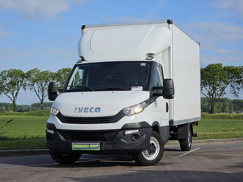 Iveco Daily 35S16 Bakwagen Laadklep! - شاحنة مغلقة الصندوق: صورة 1 Iveco Daily 35S16 Bakwagen Laadklep! - شاحنة مغلقة الصندوق: صورة 1