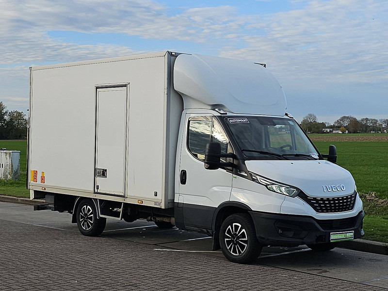 Iveco Daily 35S16 Bakwagen Laadklep! - شاحنة مغلقة الصندوق: صورة 5 Iveco Daily 35S16 Bakwagen Laadklep! - شاحنة مغلقة الصندوق: صورة 5