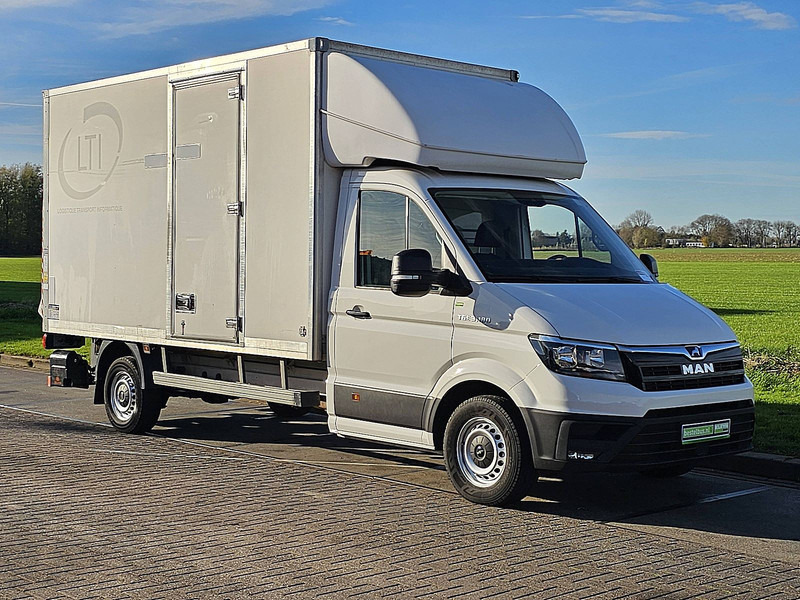 MAN TGE 3.180 Bakwagen Laadklep! - شاحنة مغلقة الصندوق: صورة 5 MAN TGE 3.180 Bakwagen Laadklep! - شاحنة مغلقة الصندوق: صورة 5