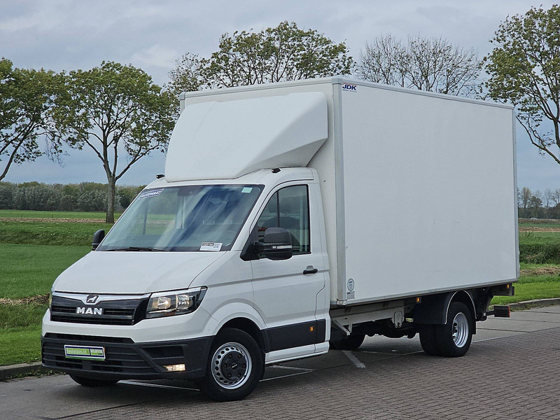 MAN TGE 5.180 Bakwagen Laadklep! - شاحنة مغلقة الصندوق: صورة 2 MAN TGE 5.180 Bakwagen Laadklep! - شاحنة مغلقة الصندوق: صورة 2