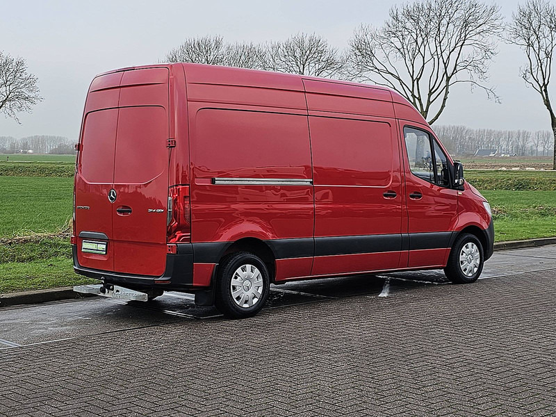 Mercedes-Benz Sprinter 214 - فان: صورة 3 Mercedes-Benz Sprinter 214 - فان: صورة 3