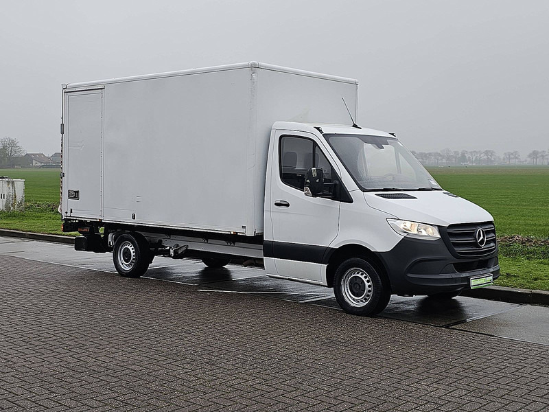 Mercedes-Benz Sprinter 314 Bakwagen Laadklep! - شاحنة مغلقة الصندوق: صورة 5 Mercedes-Benz Sprinter 314 Bakwagen Laadklep! - شاحنة مغلقة الصندوق: صورة 5