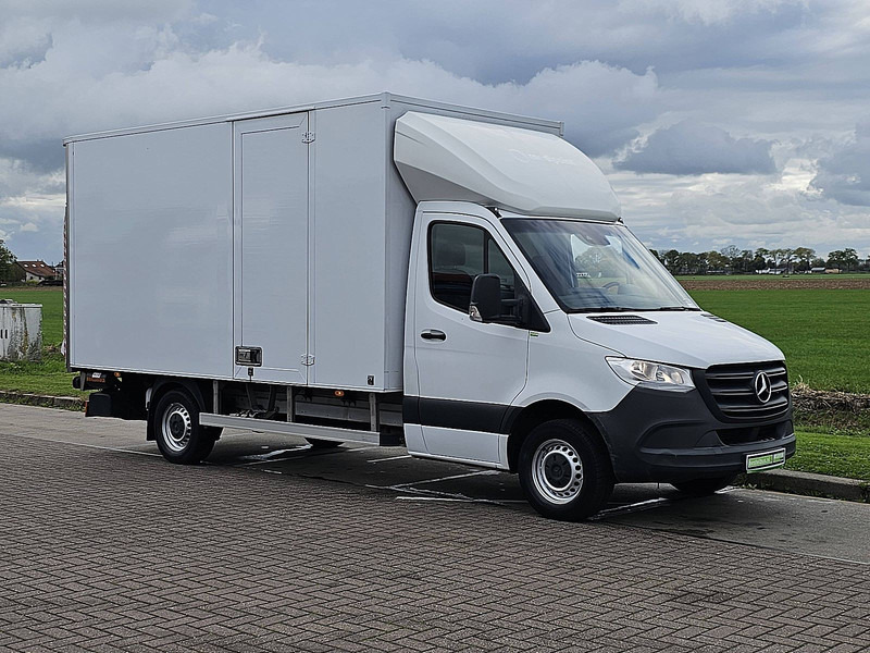 Mercedes-Benz Sprinter 314 Bakwagen Laadklep! - شاحنة مغلقة الصندوق: صورة 5 Mercedes-Benz Sprinter 314 Bakwagen Laadklep! - شاحنة مغلقة الصندوق: صورة 5
