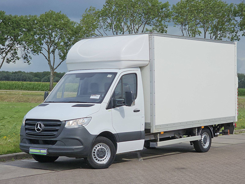 Mercedes-Benz Sprinter 314 Bakwagen Laadklep! - شاحنة مغلقة الصندوق: صورة 2 Mercedes-Benz Sprinter 314 Bakwagen Laadklep! - شاحنة مغلقة الصندوق: صورة 2