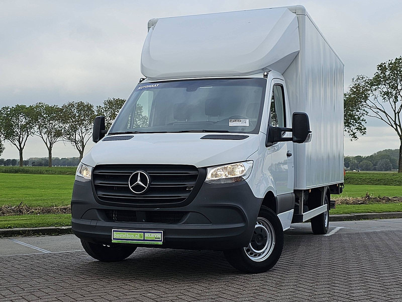Mercedes-Benz Sprinter 315 Bakwagen Laadklep! - شاحنة مغلقة الصندوق: صورة 1 Mercedes-Benz Sprinter 315 Bakwagen Laadklep! - شاحنة مغلقة الصندوق: صورة 1
