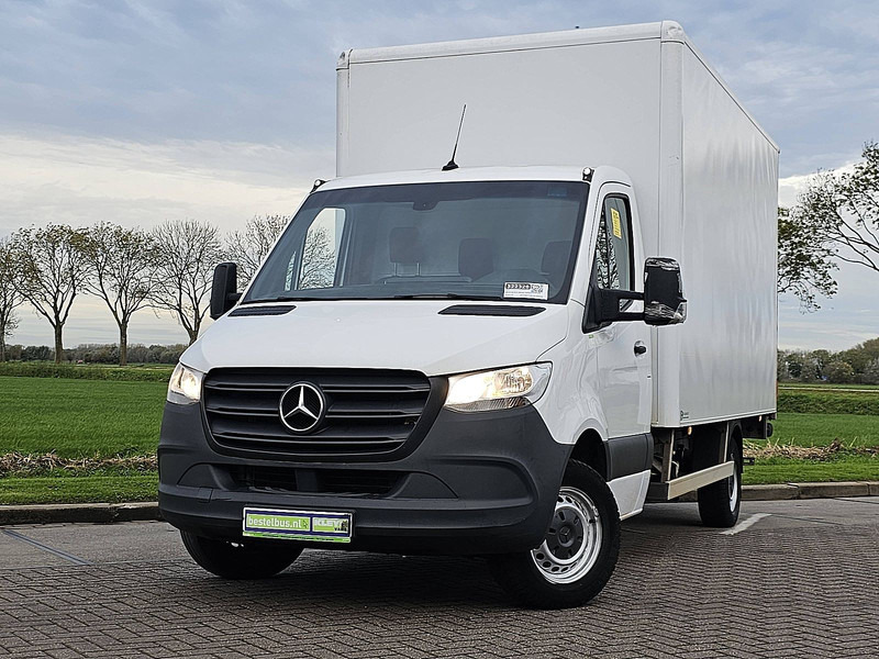 Mercedes-Benz Sprinter 315 Bakwagen Laadklep! - شاحنة مغلقة الصندوق: صورة 1 Mercedes-Benz Sprinter 315 Bakwagen Laadklep! - شاحنة مغلقة الصندوق: صورة 1