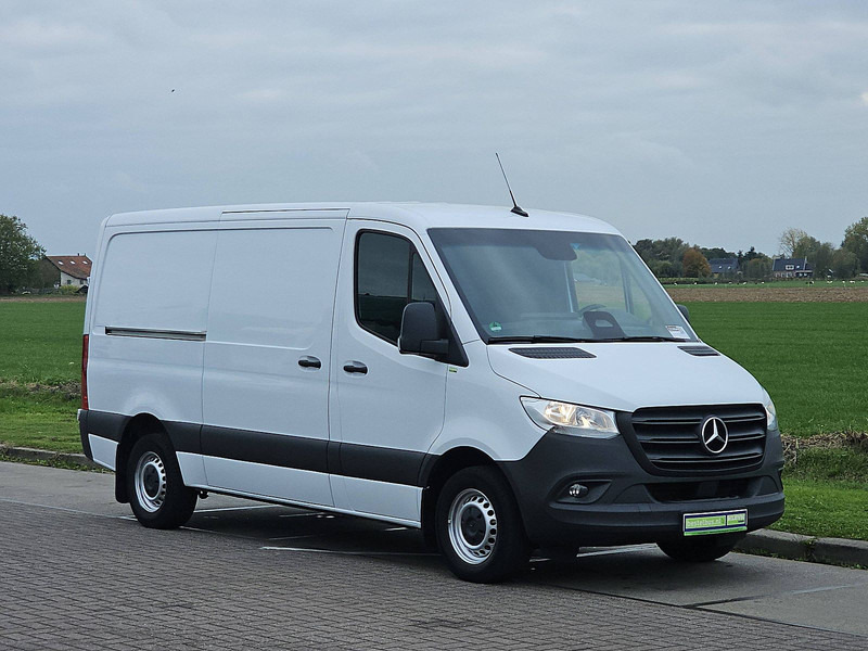 Mercedes-Benz Sprinter 315 L2H1 Mbux10 Trekhaak - فان: صورة 5 Mercedes-Benz Sprinter 315 L2H1 Mbux10 Trekhaak - فان: صورة 5