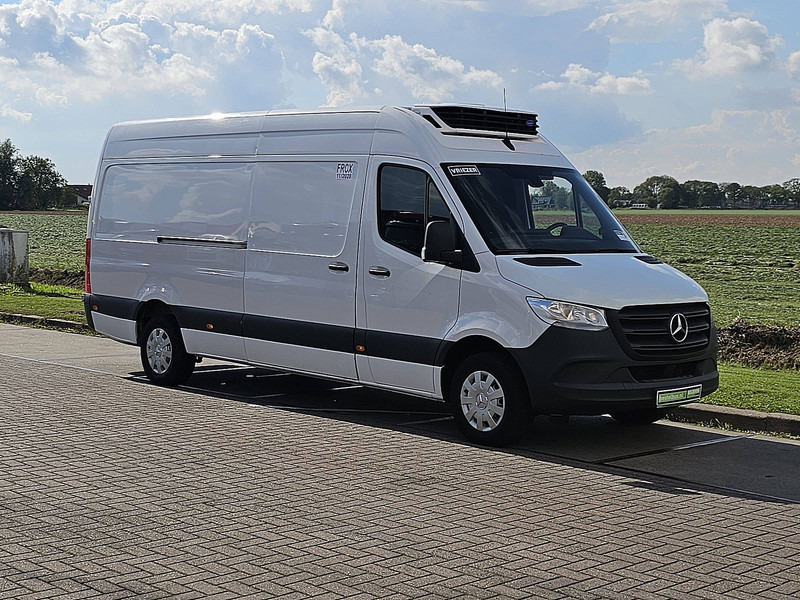 Mercedes-Benz Sprinter 315 L3H2 Maxi Koelwagen! - شاحنة مُبرّدة للتوصيل: صورة 5 Mercedes-Benz Sprinter 315 L3H2 Maxi Koelwagen! - شاحنة مُبرّدة للتوصيل: صورة 5