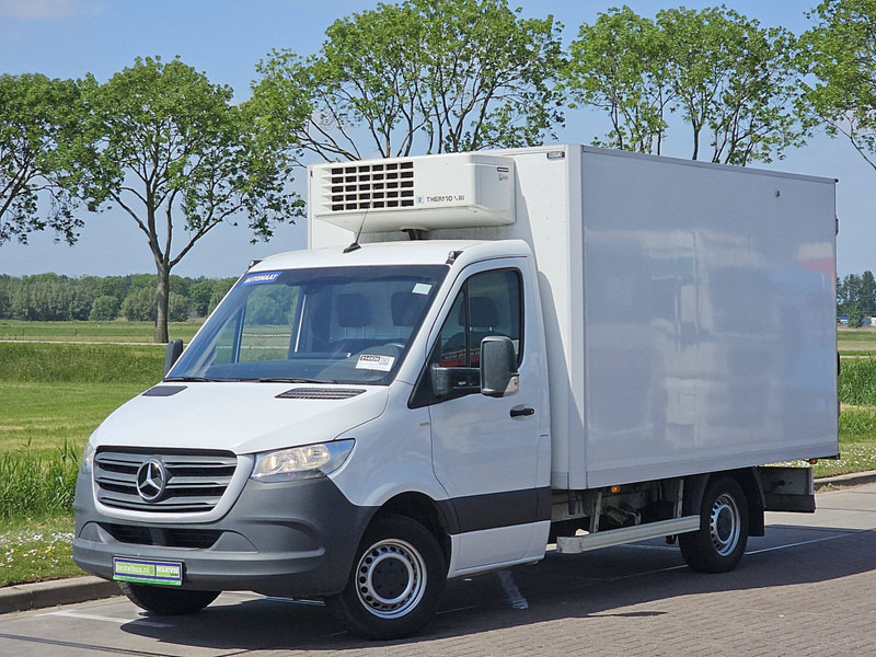 Mercedes-Benz Sprinter 316 BI-TEMP Koelwagen! - شاحنة مُبرّدة للتوصيل: صورة 2 Mercedes-Benz Sprinter 316 BI-TEMP Koelwagen! - شاحنة مُبرّدة للتوصيل: صورة 2