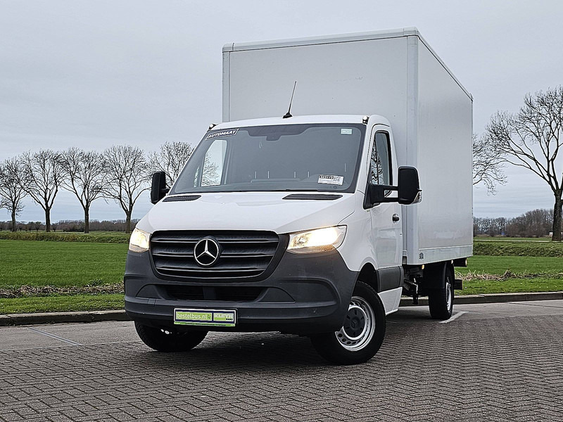Mercedes-Benz Sprinter 316 Bakwagen Laadklep! - شاحنة مغلقة الصندوق: صورة 1 Mercedes-Benz Sprinter 316 Bakwagen Laadklep! - شاحنة مغلقة الصندوق: صورة 1