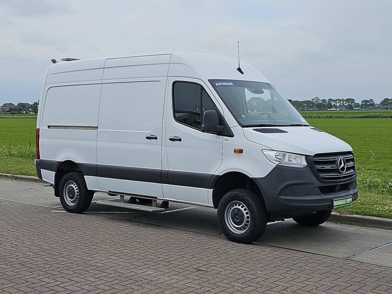Mercedes-Benz Sprinter 316 L2H2 Mbux 4x4 Autom! - فان: صورة 5 Mercedes-Benz Sprinter 316 L2H2 Mbux 4x4 Autom! - فان: صورة 5