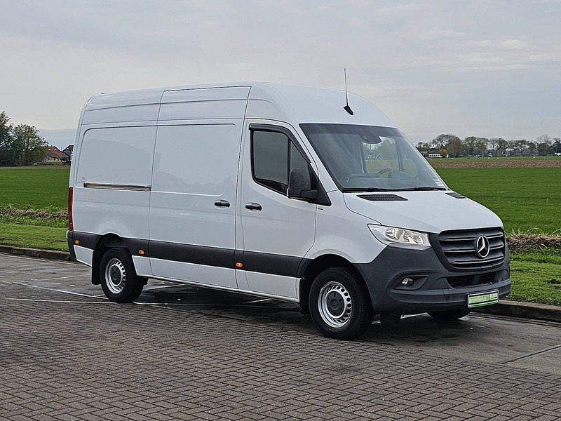 Mercedes-Benz Sprinter 316 L2H2 Navi RWD - فان: صورة 5 Mercedes-Benz Sprinter 316 L2H2 Navi RWD - فان: صورة 5