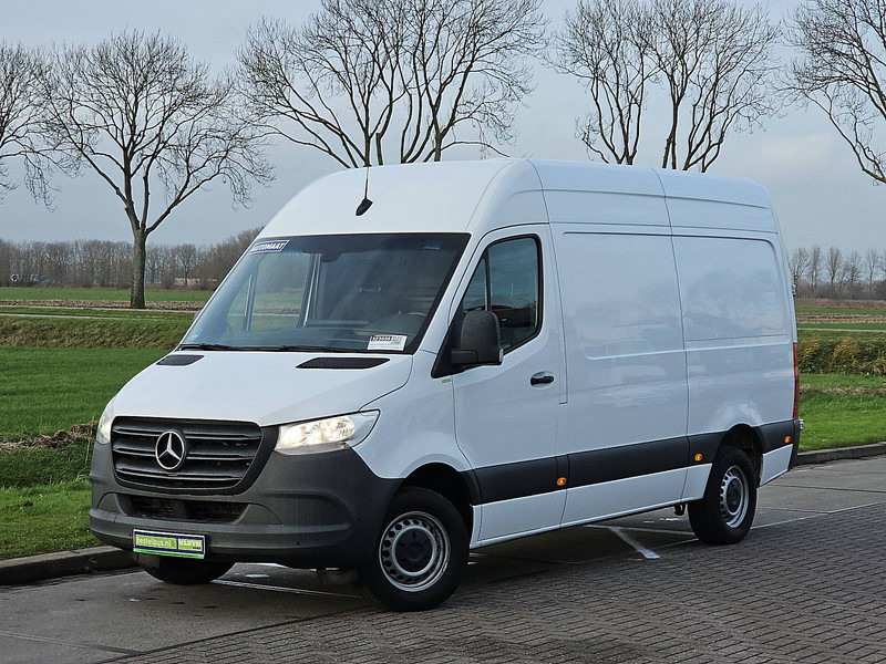 Mercedes-Benz Sprinter 316 L2H2 Navi RWD - فان: صورة 2 Mercedes-Benz Sprinter 316 L2H2 Navi RWD - فان: صورة 2