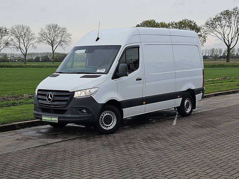Mercedes-Benz Sprinter 316 L2H2 Navi RWD - فان: صورة 2 Mercedes-Benz Sprinter 316 L2H2 Navi RWD - فان: صورة 2