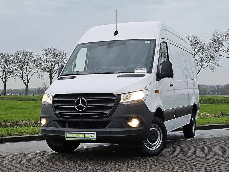 Mercedes-Benz Sprinter 317 L2H2 Mbux Navi RWD! - فان: صورة 1 Mercedes-Benz Sprinter 317 L2H2 Mbux Navi RWD! - فان: صورة 1