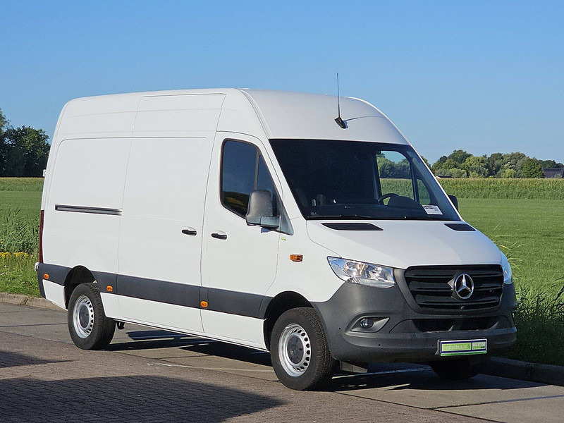 Mercedes-Benz Sprinter 317 L2H2 Navi Euro6 - فان: صورة 5 Mercedes-Benz Sprinter 317 L2H2 Navi Euro6 - فان: صورة 5