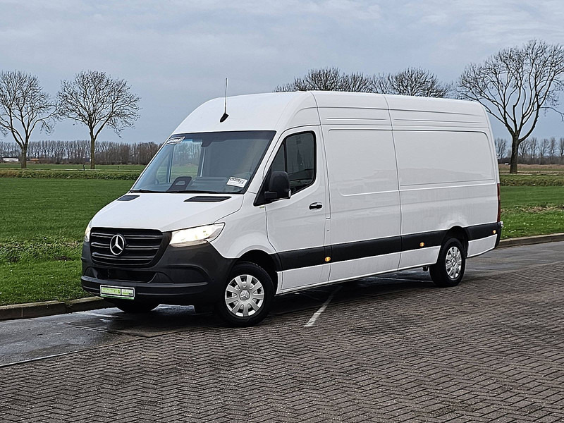 Mercedes-Benz Sprinter 317 L3H2 Maxi Mbux10 - فان: صورة 2 Mercedes-Benz Sprinter 317 L3H2 Maxi Mbux10 - فان: صورة 2
