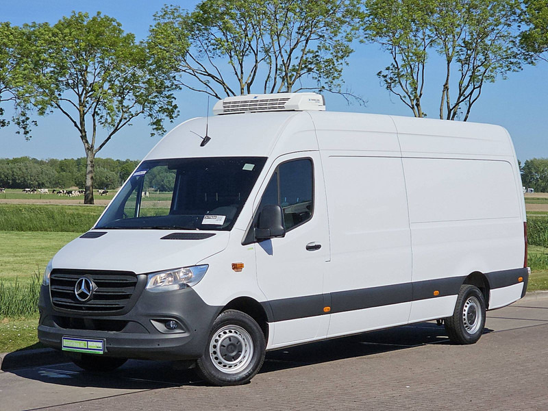 Mercedes-Benz Sprinter 317 L3H2 Maxi Vries/Koel - شاحنة مُبرّدة للتوصيل: صورة 2 Mercedes-Benz Sprinter 317 L3H2 Maxi Vries/Koel - شاحنة مُبرّدة للتوصيل: صورة 2