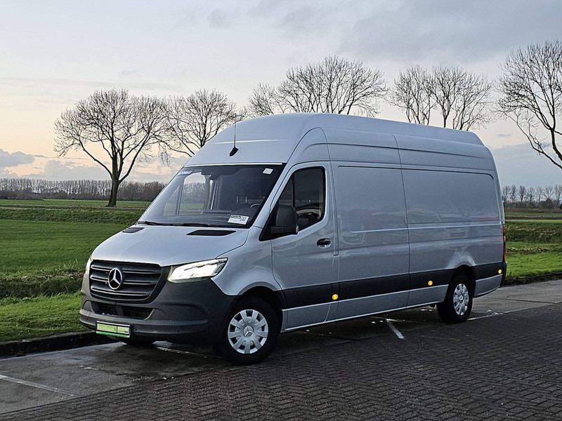 Mercedes-Benz Sprinter 319 XL V6 3.0 LTR EURO6 - فان: صورة 2 Mercedes-Benz Sprinter 319 XL V6 3.0 LTR EURO6 - فان: صورة 2