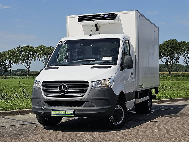Mercedes-Benz Sprinter 516 CDI FRIGO LAADKLEP - شاحنة مُبرّدة للتوصيل: صورة 1 Mercedes-Benz Sprinter 516 CDI FRIGO LAADKLEP - شاحنة مُبرّدة للتوصيل: صورة 1