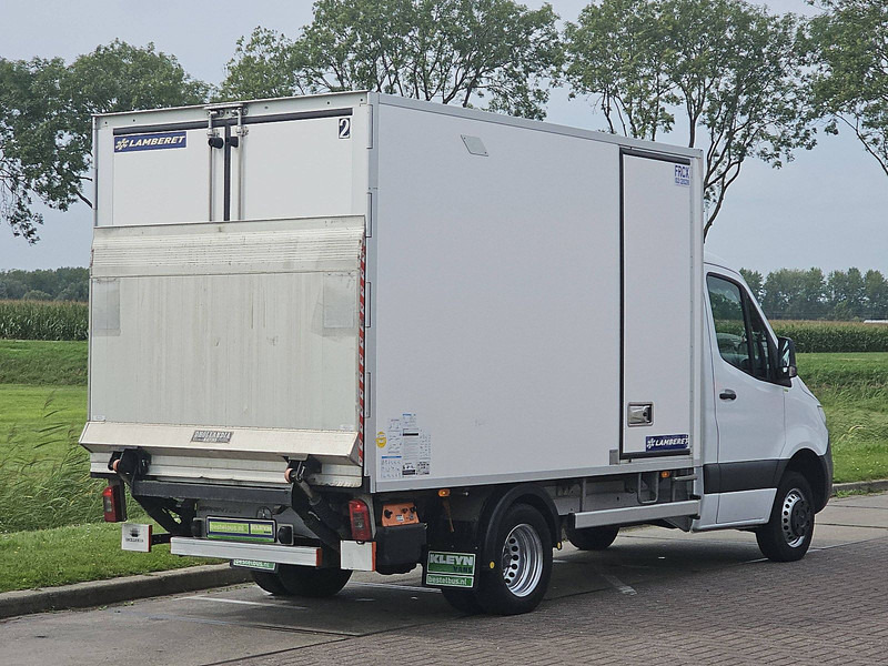 Mercedes-Benz Sprinter 516 CDI FRIGO LAADKLEP - شاحنة مُبرّدة للتوصيل: صورة 3 Mercedes-Benz Sprinter 516 CDI FRIGO LAADKLEP - شاحنة مُبرّدة للتوصيل: صورة 3