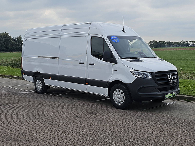 Mercedes-Benz eSprinter 320 L3H2 81kWh Nieuw - فان, فان كهربائية: صورة 5 Mercedes-Benz eSprinter 320 L3H2 81kWh Nieuw - فان, فان كهربائية: صورة 5