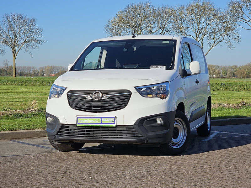 Opel Combo 1.6 D - شاحنة مغلقة الصندوق: صورة 1 Opel Combo 1.6 D - شاحنة مغلقة الصندوق: صورة 1