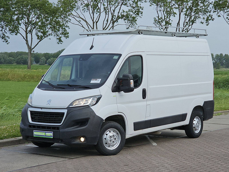 Peugeot Boxer 2.2 BHDI 140 L2H2 - فان: صورة 2 Peugeot Boxer 2.2 BHDI 140 L2H2 - فان: صورة 2