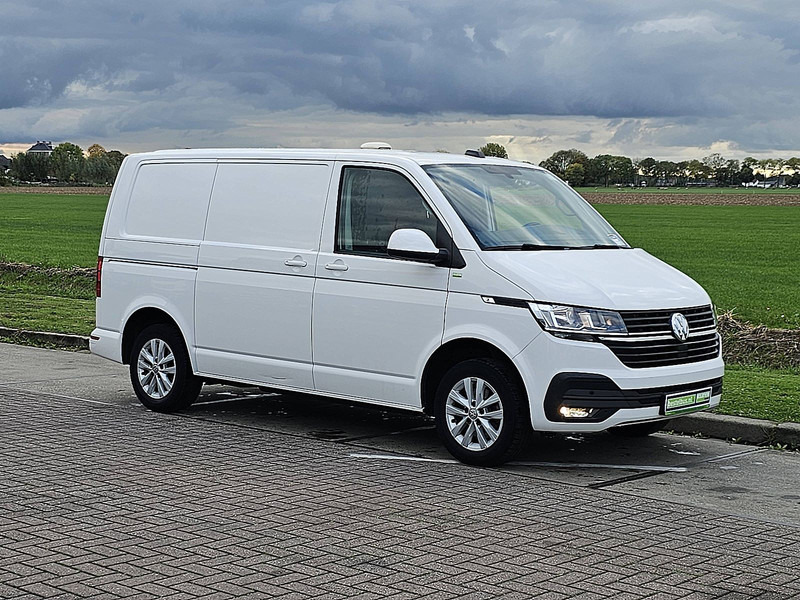 Volkswagen Transporter 2.0 TDI T6.1 L1H1 Euro6 NAP! - فان المدمجة: صورة 5 Volkswagen Transporter 2.0 TDI T6.1 L1H1 Euro6 NAP! - فان المدمجة: صورة 5