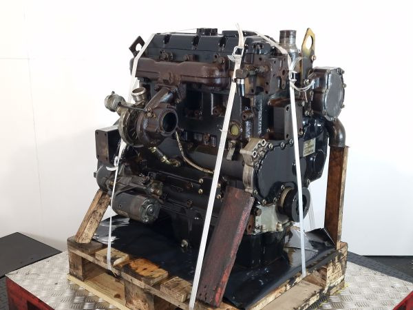 Caterpillar/Perkins 3054C Engine (Plant) - محرك - آلات البناء: صورة 4 Caterpillar/Perkins 3054C Engine (Plant) - محرك - آلات البناء: صورة 4