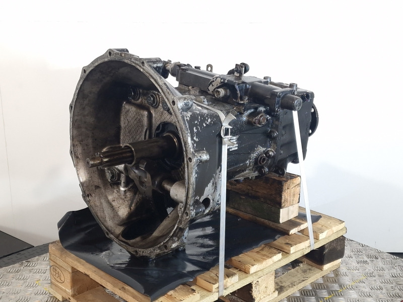 Eaton FSO/5206B V Y05192 Gearbox - صندوق التروس: صورة 1 Eaton FSO/5206B V Y05192 Gearbox - صندوق التروس: صورة 1