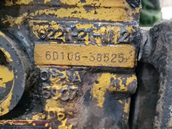 Komatsu S6D108-1 Engine (Plant) - محرك - آلات البناء: صورة 2 Komatsu S6D108-1 Engine (Plant) - محرك - آلات البناء: صورة 2
