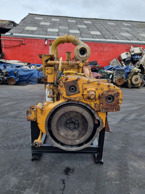Komatsu SA6D155-4 D355A Engine (Plant) - محرك - آلات البناء: صورة 2 Komatsu SA6D155-4 D355A Engine (Plant) - محرك - آلات البناء: صورة 2