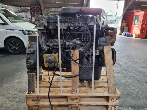 Komatsu SAA6D108E PC300-6 Engine (Plant) - محرك - آلات البناء: صورة 4 Komatsu SAA6D108E PC300-6 Engine (Plant) - محرك - آلات البناء: صورة 4