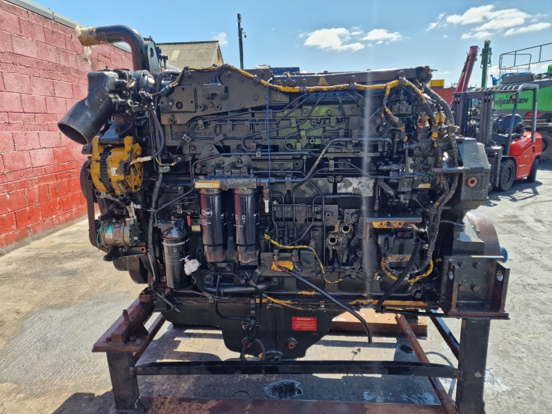 Komatsu SAA6D170E-5 Engine (Plant) - محرك - آلات البناء: صورة 4 Komatsu SAA6D170E-5 Engine (Plant) - محرك - آلات البناء: صورة 4