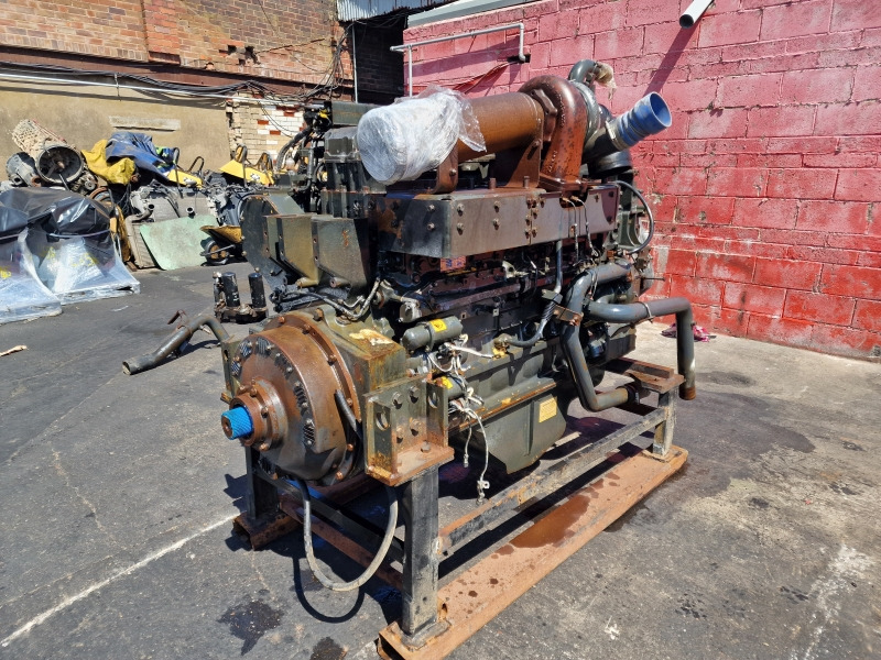 Komatsu SAA6D170E-5 Engine (Plant) - محرك - آلات البناء: صورة 1 Komatsu SAA6D170E-5 Engine (Plant) - محرك - آلات البناء: صورة 1