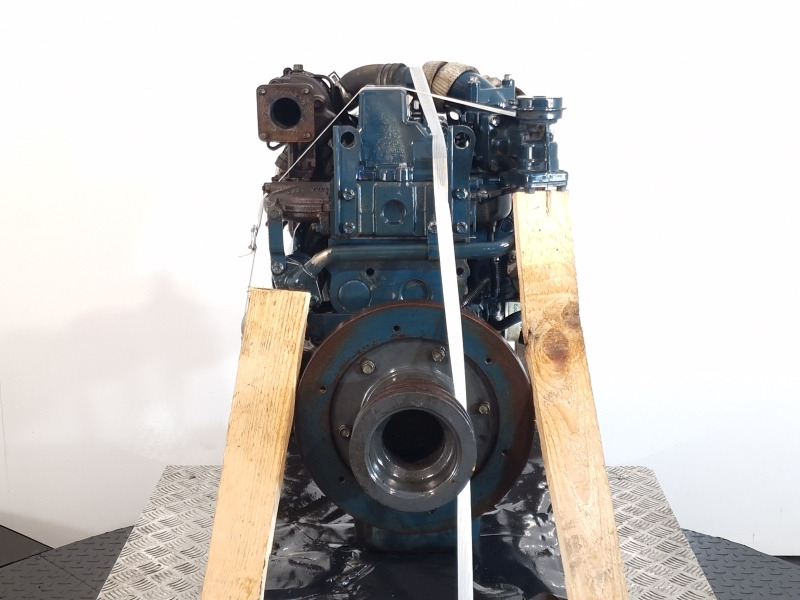 Kubota V2403-T Engine (Plant) - محرك - آلات البناء: صورة 2 Kubota V2403-T Engine (Plant) - محرك - آلات البناء: صورة 2