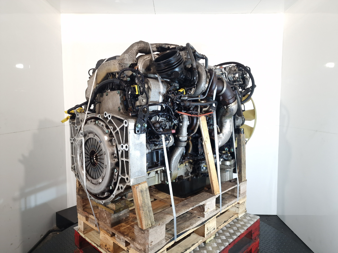 MAN D2676 LF51 Engine (Truck) - محرك - شاحنة: صورة 1 MAN D2676 LF51 Engine (Truck) - محرك - شاحنة: صورة 1