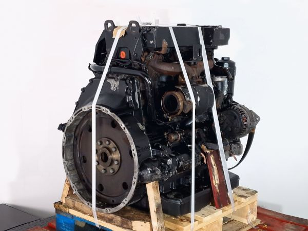 Mercedes Benz OM904LA Non Adblue Bus Spec Engine (Bus) - محرك: صورة 1 Mercedes Benz OM904LA Non Adblue Bus Spec Engine (Bus) - محرك: صورة 1