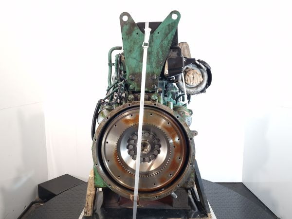 Volvo D12DLAE3 Engine (Plant) A40D ADT - محرك - آلات البناء: صورة 4 Volvo D12DLAE3 Engine (Plant) A40D ADT - محرك - آلات البناء: صورة 4