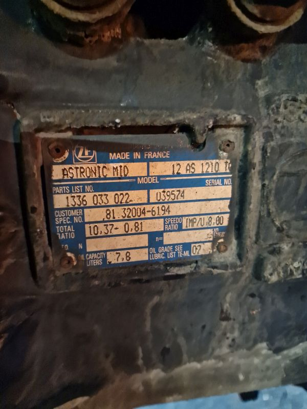 ZF Astronic 12AS1210TO Gearbox - صندوق التروس: صورة 2 ZF Astronic 12AS1210TO Gearbox - صندوق التروس: صورة 2