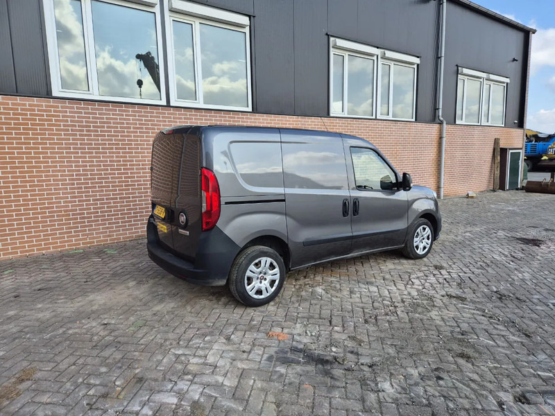 Fiat Doblò - سيارة: صورة 2 Fiat Doblò - سيارة: صورة 2